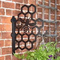 Honeycomb Hanging Basket Bracket 