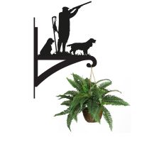 Game Season "Springer Spaniel" Iron Hanging Basket Bracket Holding a Flower Basket