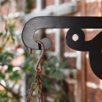 Close up of integral hook 