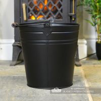 Side View of the Contemporary Ash Bucket