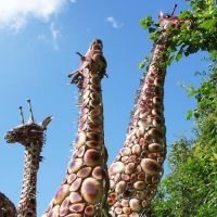“Diablo, Desoto, and Denver" Giraffe Sculpture “Diablo, Desoto, and Denver" Giraffe Sculpture