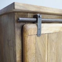 Close-Up of the Metal Framework