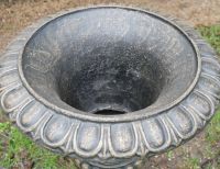 Close up of rolled top and detailing 