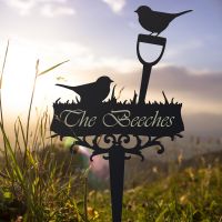 Robin on Spade Memorial Ground Spike