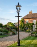 Victorian Lamp Post - Black 3.2m 
