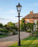 Victorian Lamp Post - Black 3.2m digital illustration