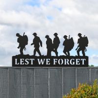 Walking Soldiers "Lest We Forget" Memorial Fence Topper in Black
