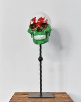 Freestanding Welsh Flag Skull Ornament