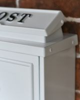 Close Up Of The Oxfort Sunflower Post Box