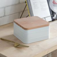 White Cake Tin with Beech Wood Lid White Cake Tin with Beech Wood Lid