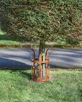 Beeston Rustic Iron Tree Guard Beeston Rustic Iron Tree Guard