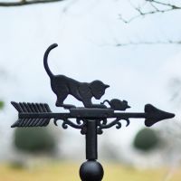 Cast Iron Cat & Mouse Weathervane Topper close-up Cast Iron Cat & Mouse Weathervane Topper close-up