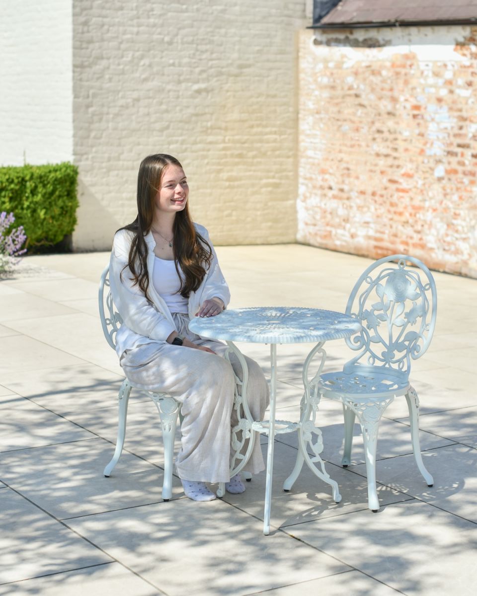 Scale image of garden bistro set