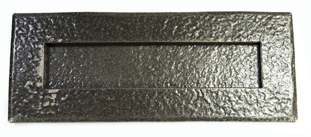 "Eastwell Place" 10.5" Cast Iron Letter Plate