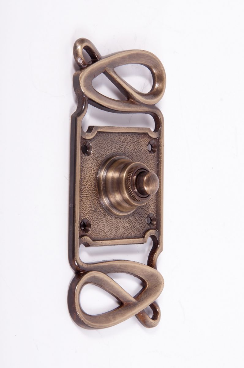 “Maytree Avenue” Antique Brass Swirl Pattern Bell Push