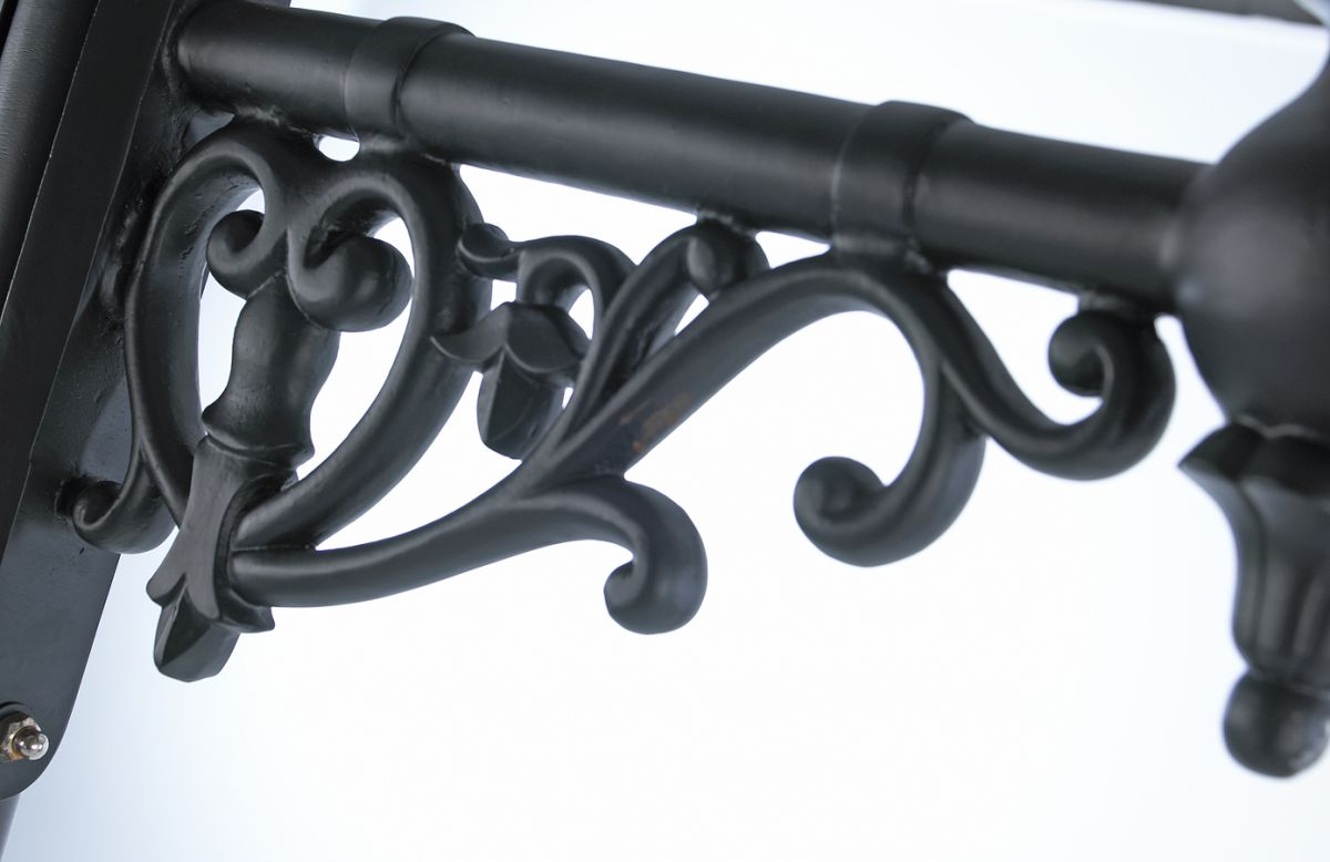 Belgravia Lantern And Capella Bracket