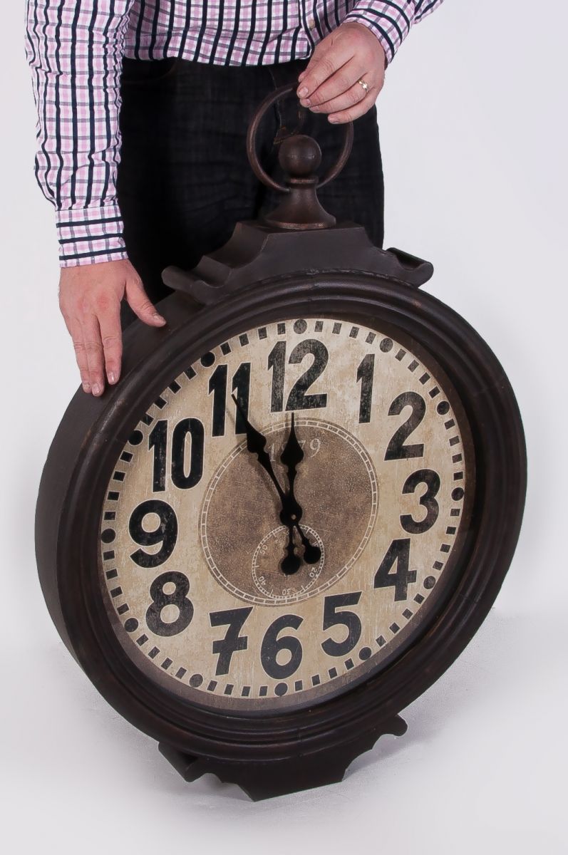 "Glenbrook" Vintage Style Wall Clock
