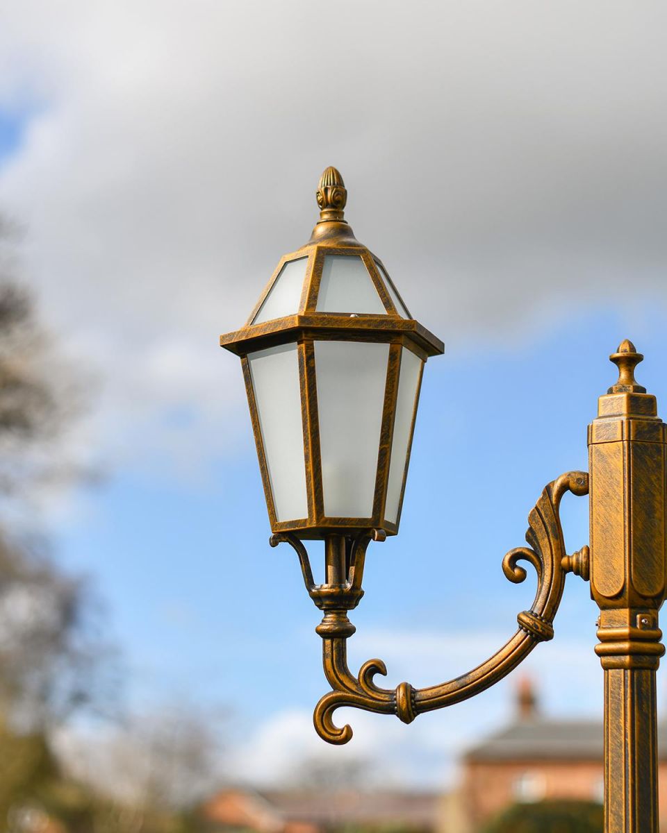 Close-up of the Frosted Glass in the Lantern