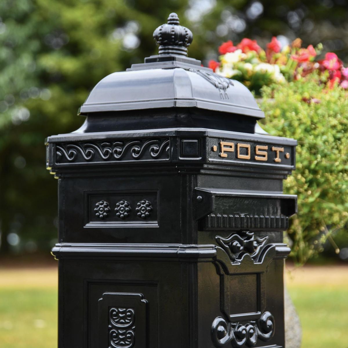 Side View of “Blackberry Harvest” Black Camden Deluxe Free Standing Post Box