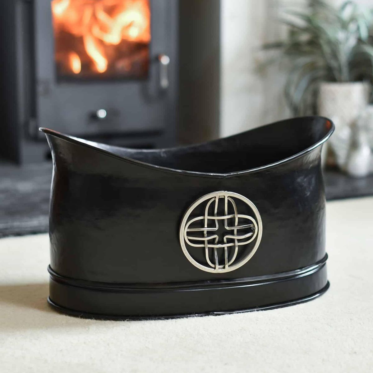 “Cynbel Kiln” Celtic Log & Coal Holder