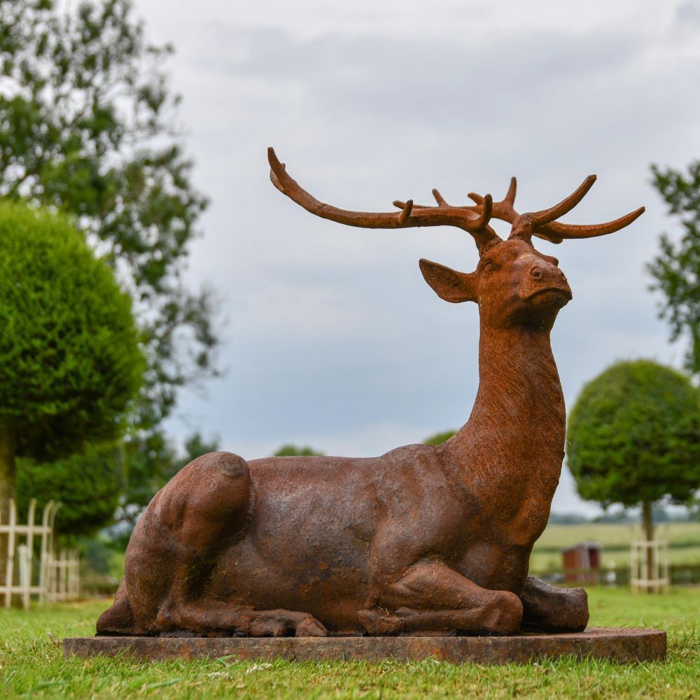 "Elkin" Cast Iron Stag Sculpture- Facing Right 