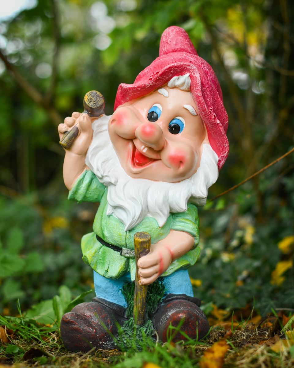 "Fennel" the Garden Gnome