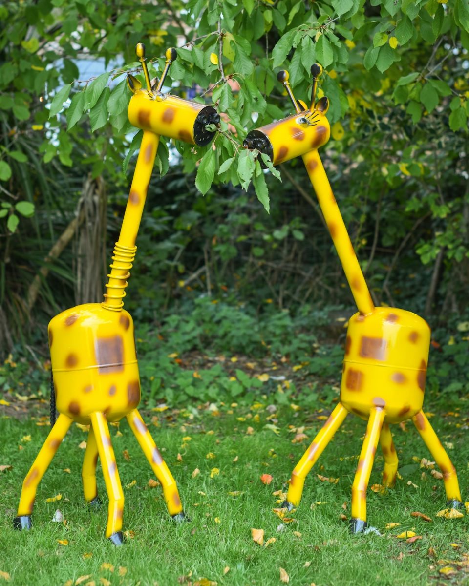 "Jeffrey" the Giraffe Garden Sculpture