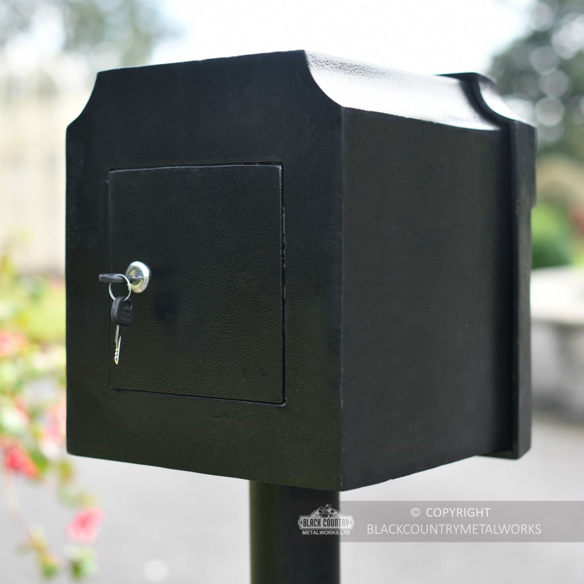“Royal Farringdon” Black Post Box Rear Opening