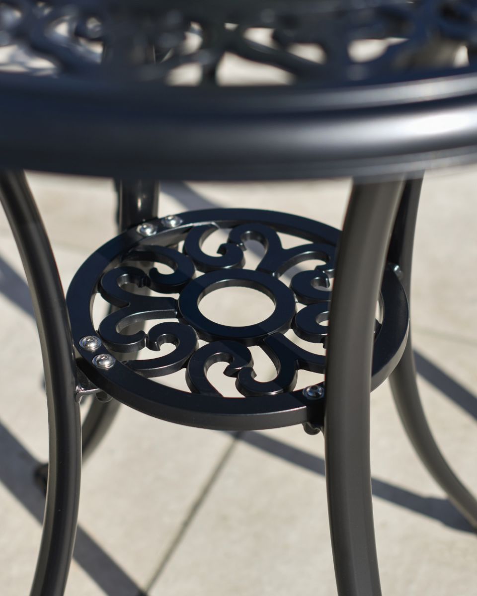 Details On The "Harlington" Two Seater Garden Furniture Set