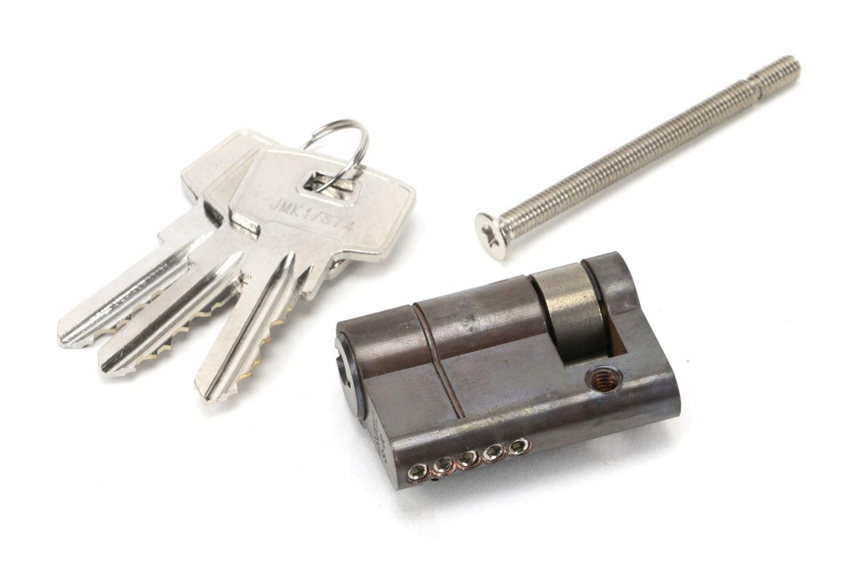 Aged Bronze 5-Pin Single Cylinder & Keys