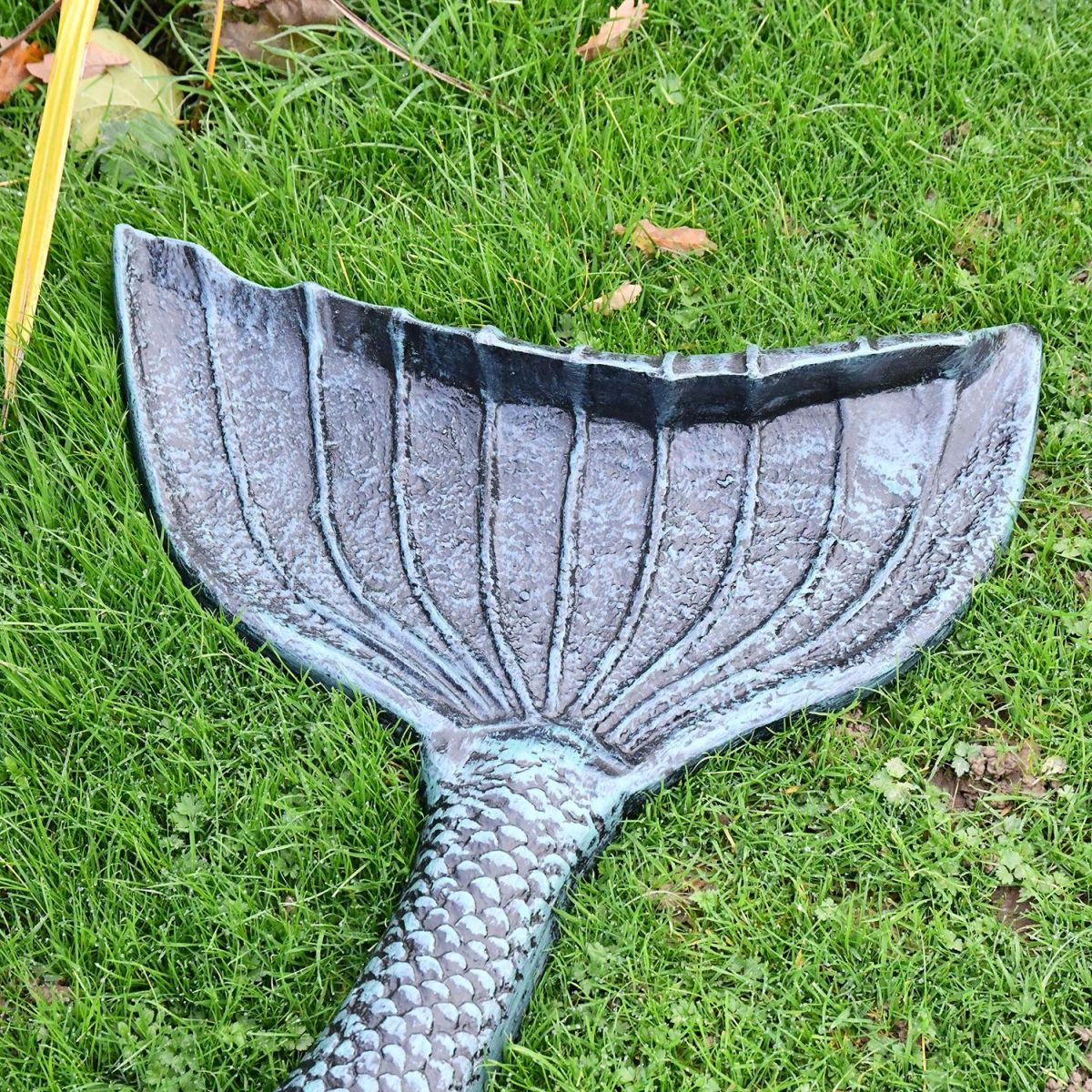 Close-up of the Verdigris Fluke on the Mermaid