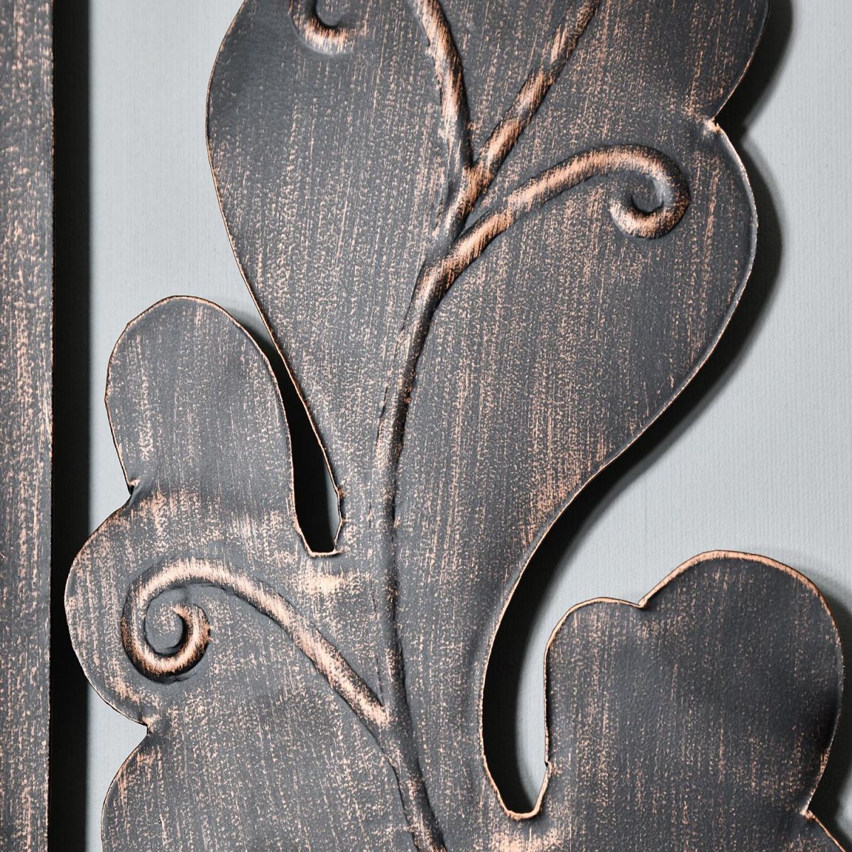 Close-up of the Finish on the "Oak Tree Leaf" Wall Art