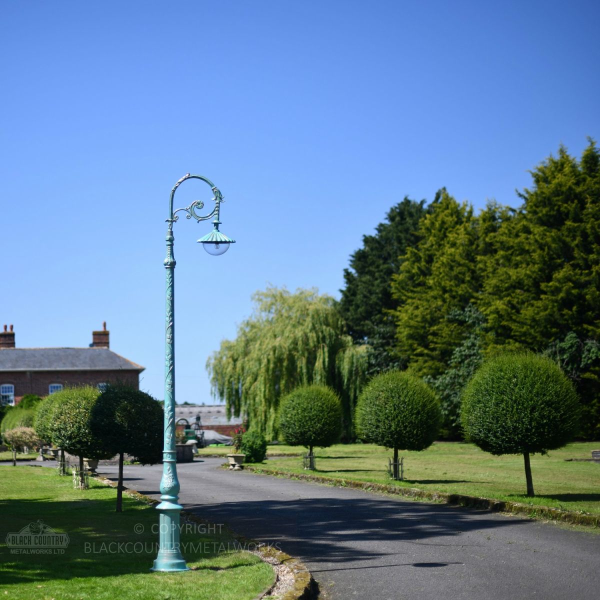 Antique Pale Blue Gothic Style Lamp Post Column