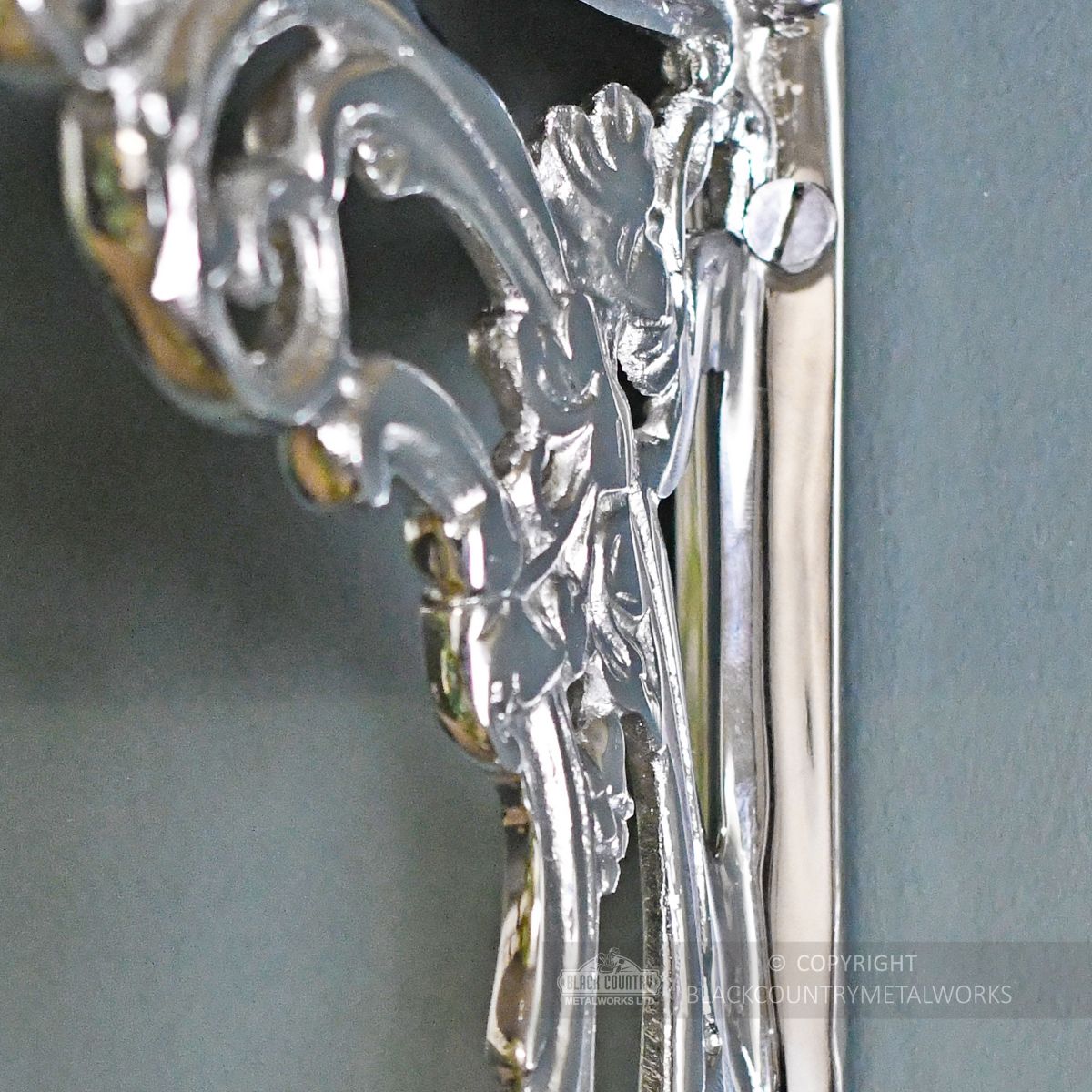 "Victorian Amalina" Bright Chrome Ornate Scroll Bracket 18 x 14cm