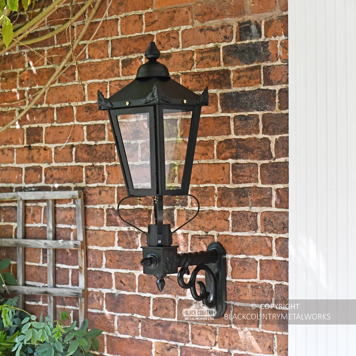 Victorian Wall Lantern on Royale Bracket 98 x 46cm