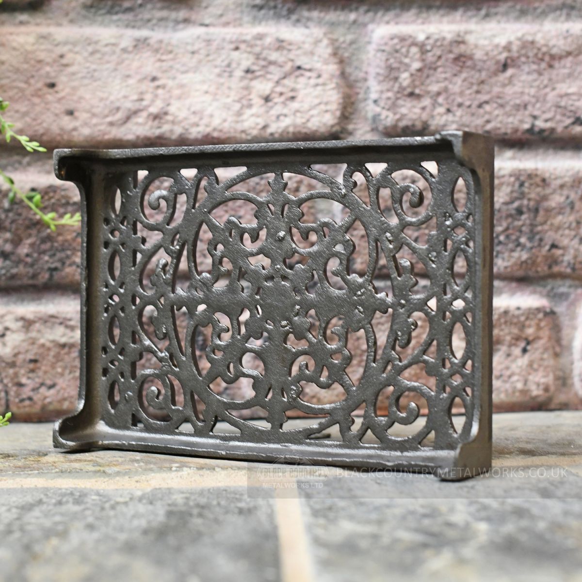 Back of cast iron air brick