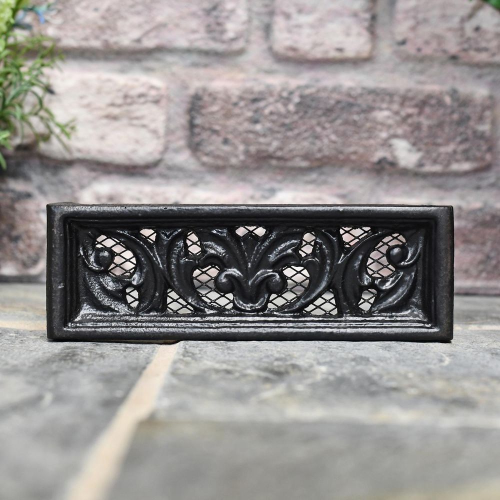 Benbury 9" x 3" Cast Iron Air Brick With Internal Mesh