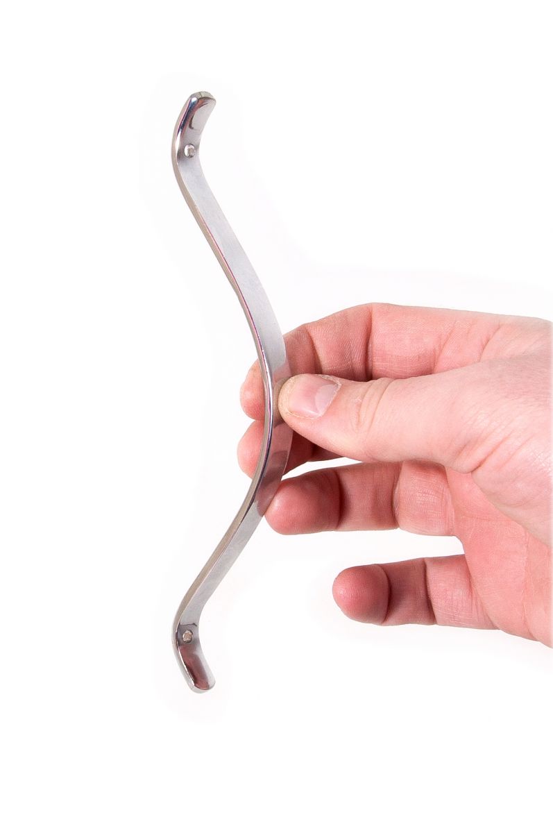 "Bellaire Chrome" slender cabinet handle in Chrome
