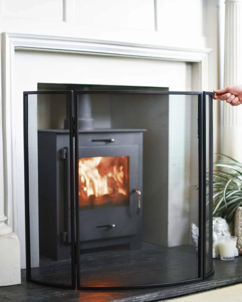 Scale Shot of Black "Fortress" Curved Three Fold Fireguard