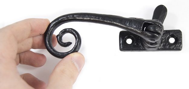 "Hollstead" Cast Iron Window Fastener