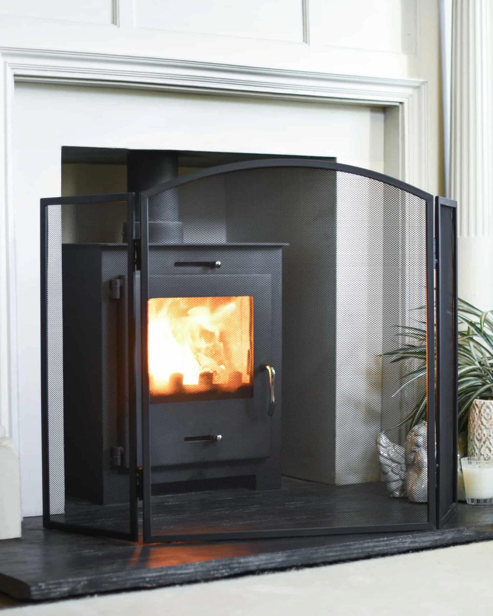 Black Central Arched Three Fold Fire Guard with Mesh