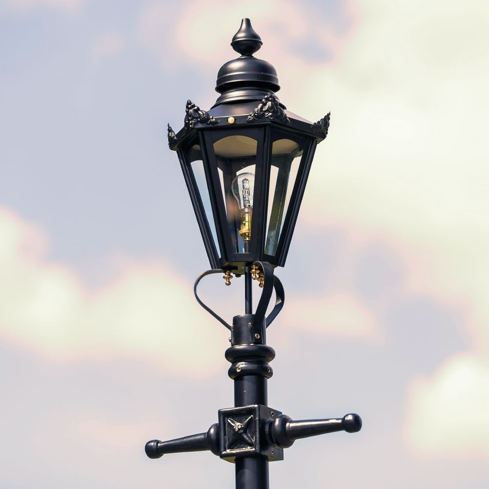 Black Concordia Hexagonal Lamp Post & Lantern Set 2.7m 