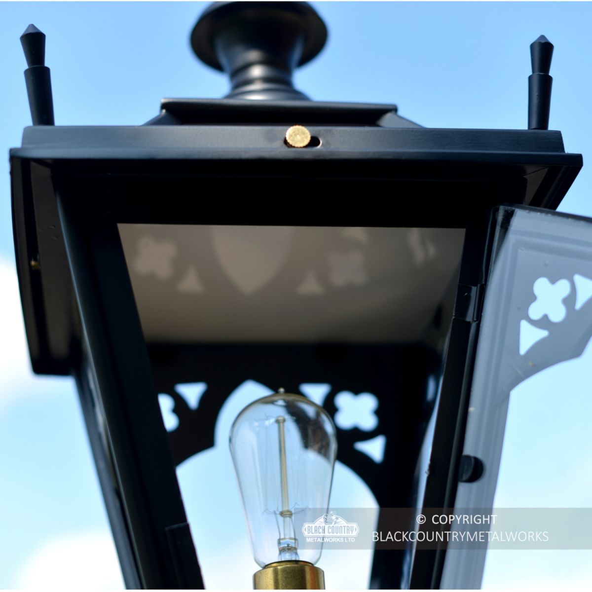White Reflector Plate Inside the Lid of the Lantern