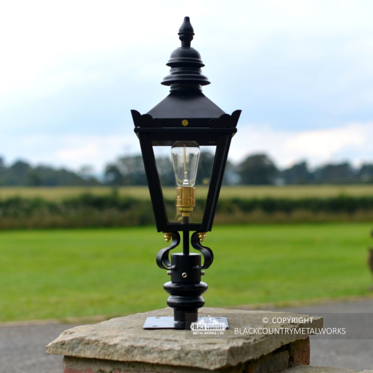 Harrogate Pillar Light and Lantern Set in Situ on a Driveway