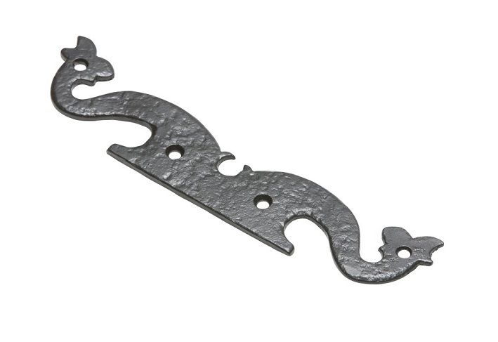"Farley Lodge" Ornate Iron Hinge Front