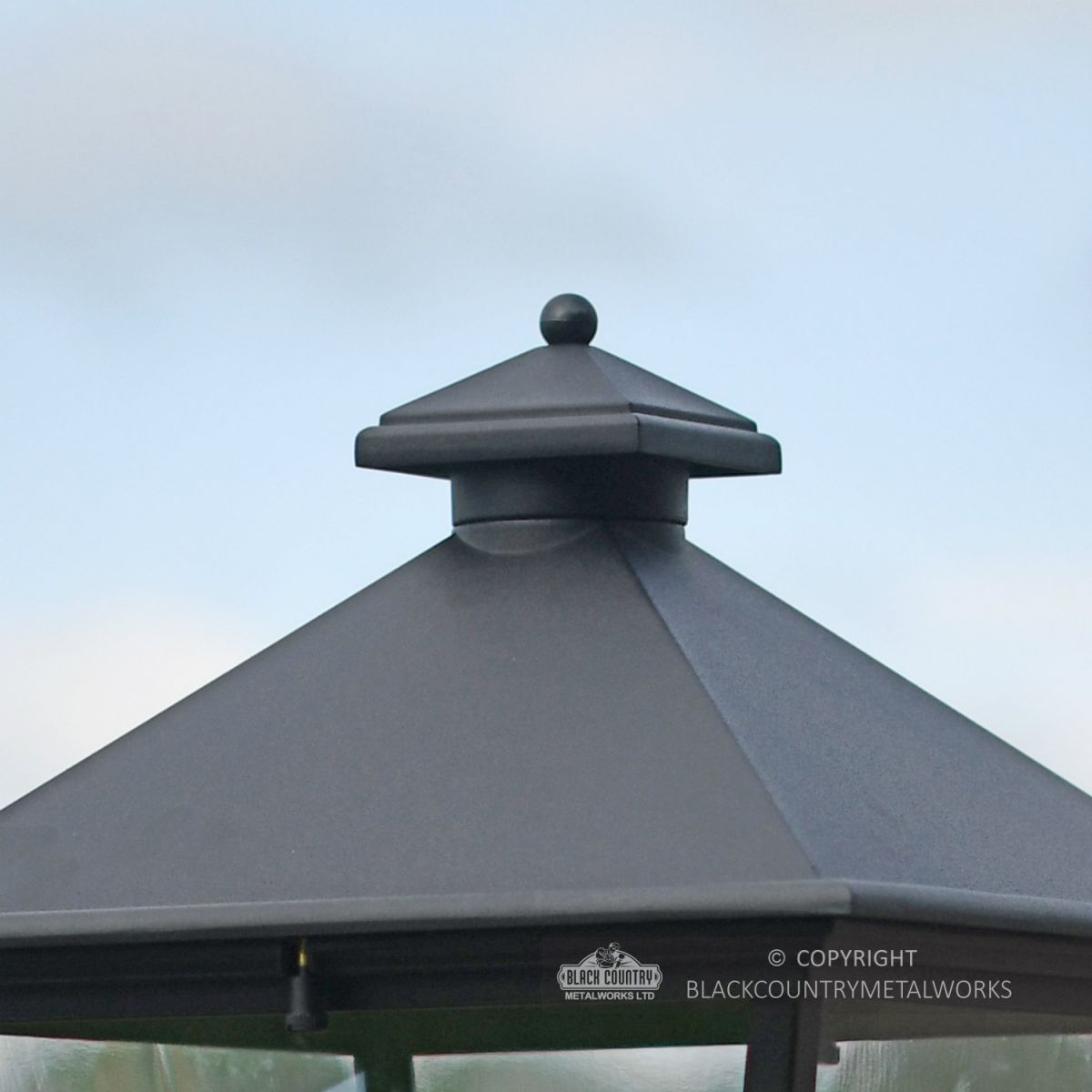 Black Simplistic Victorian Pillar Light 64cm Finial Top