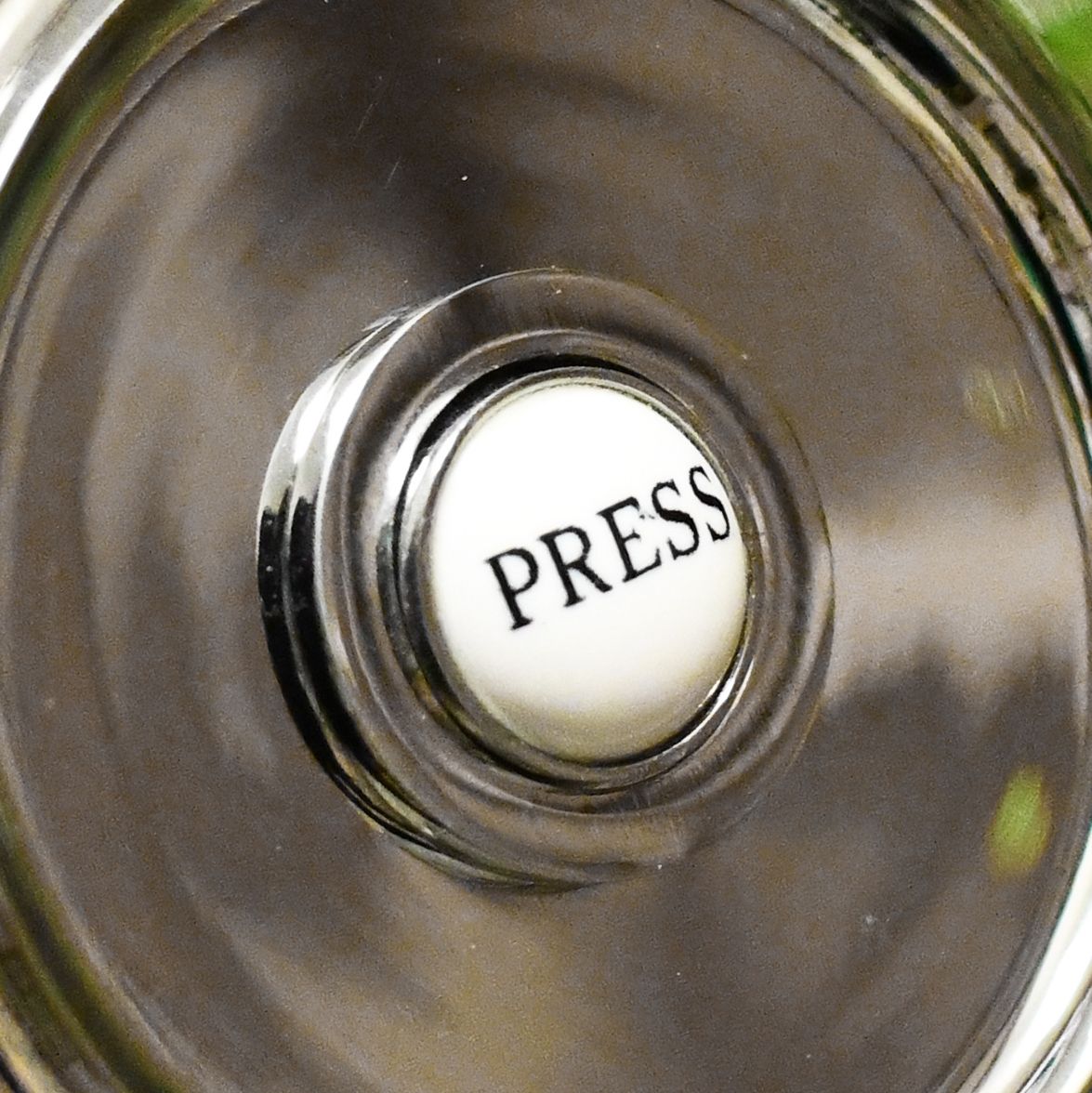 Ceramic press button