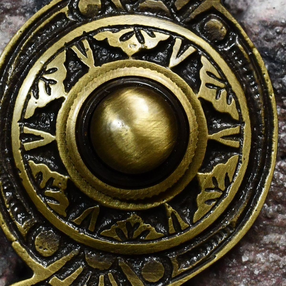 Detailed image of door bell buzzer button