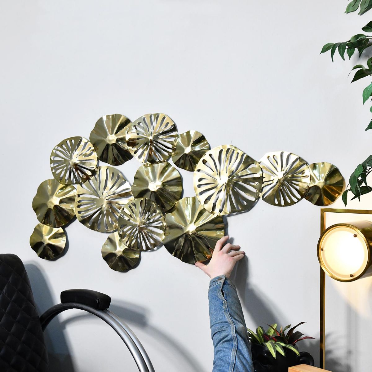 Brass Lilly Pad Wall Art to Scale