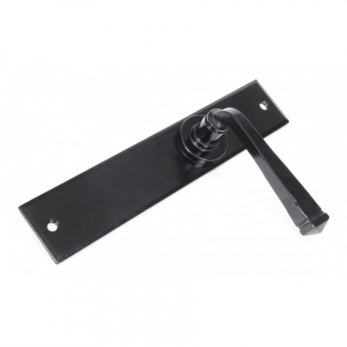 Large Lever Handle Set Finished In A Smooth Black
